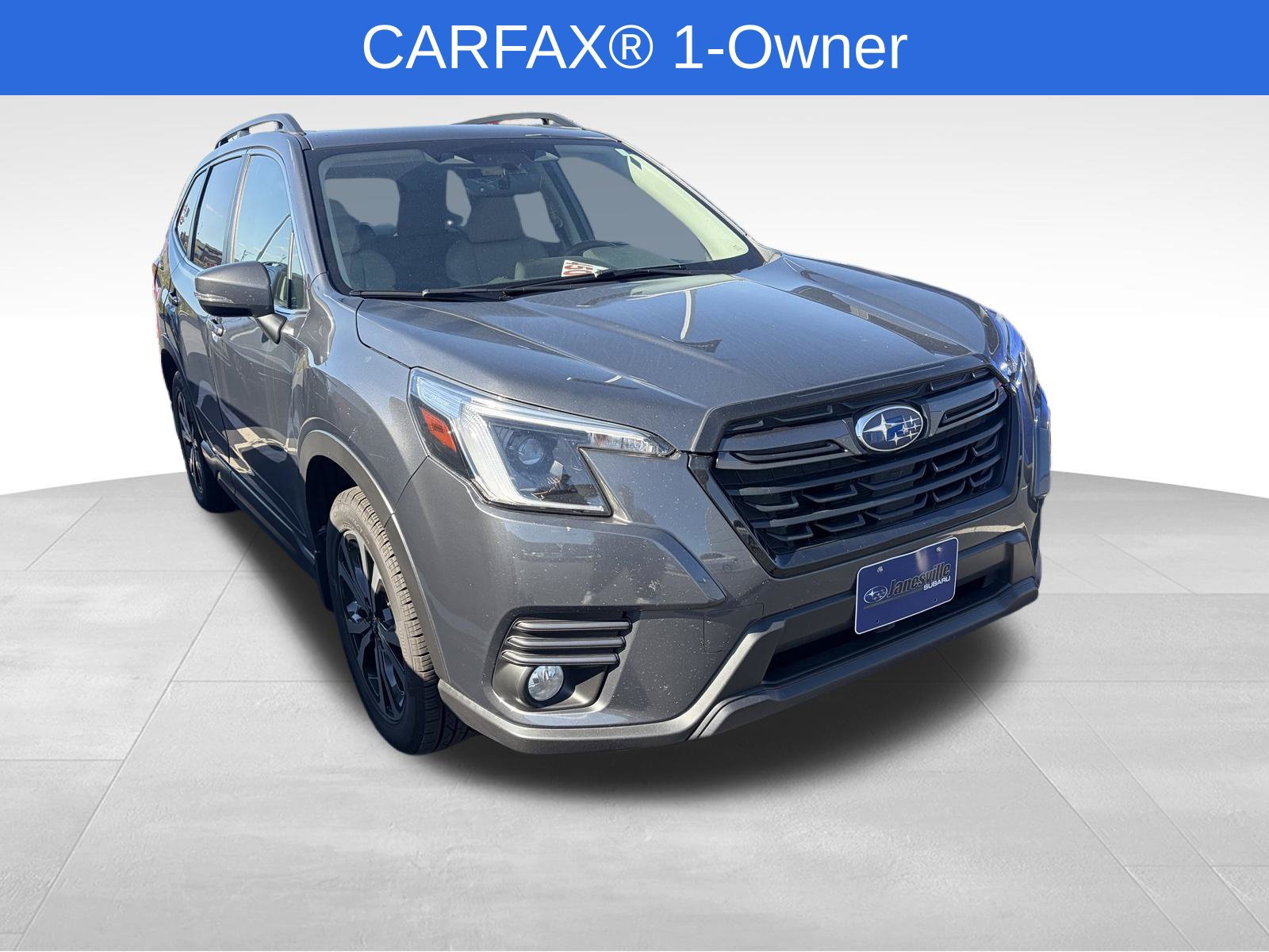 Used 2023 Subaru Forester Limited AWD/4WD image 1