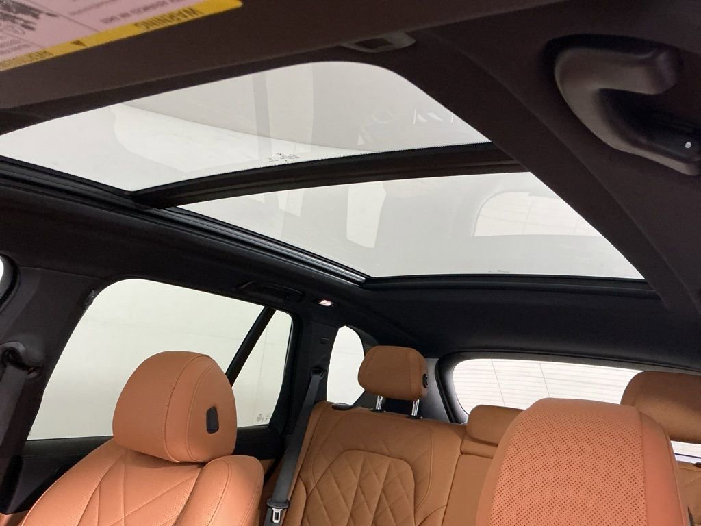 Certified 2024 BMW X5 sDrive40i w/ Parking Assistance Package RWD image 23