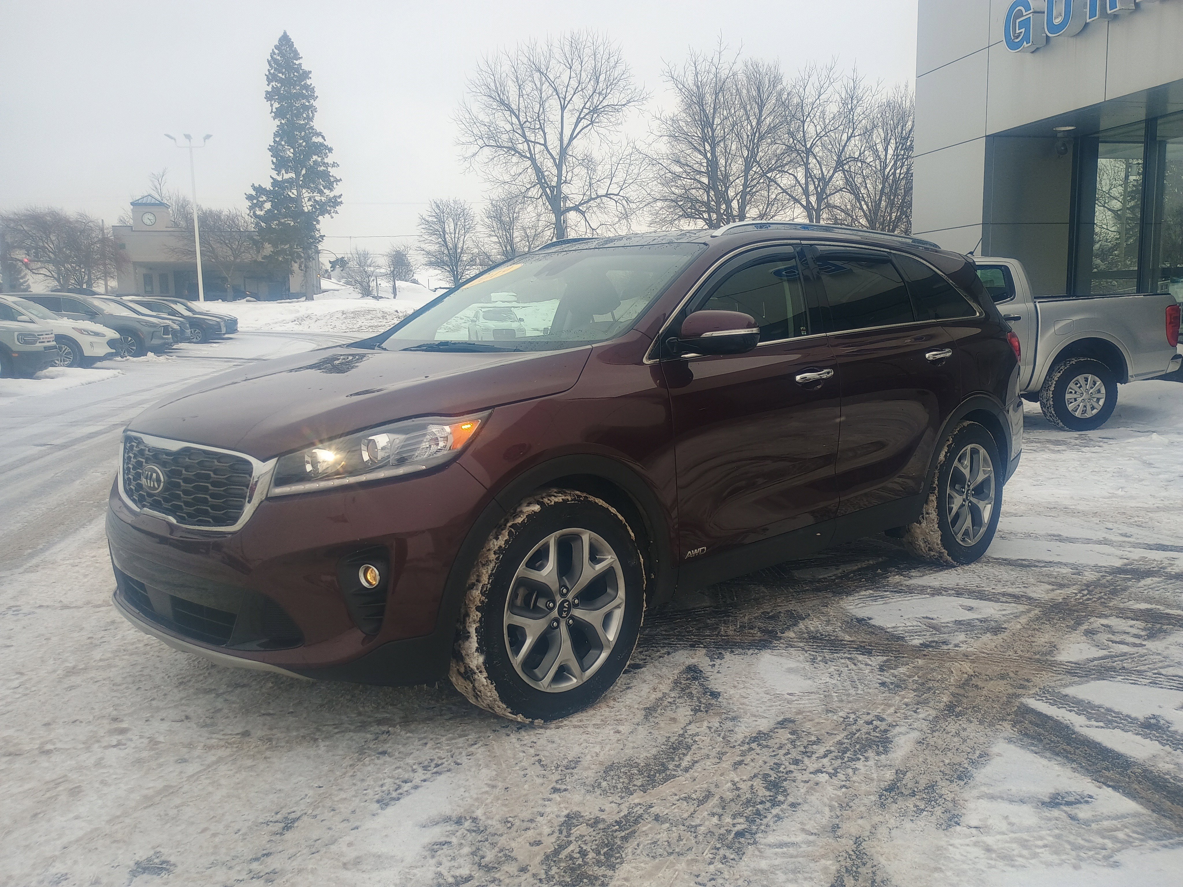 Used 2019 Kia Sorento EX image 3