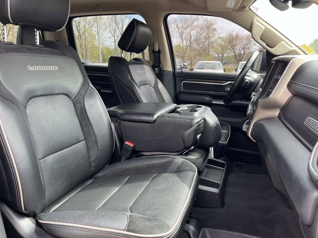 Used 2020 RAM 1500 Laramie w/ Off Road Group AWD/4WD image 25
