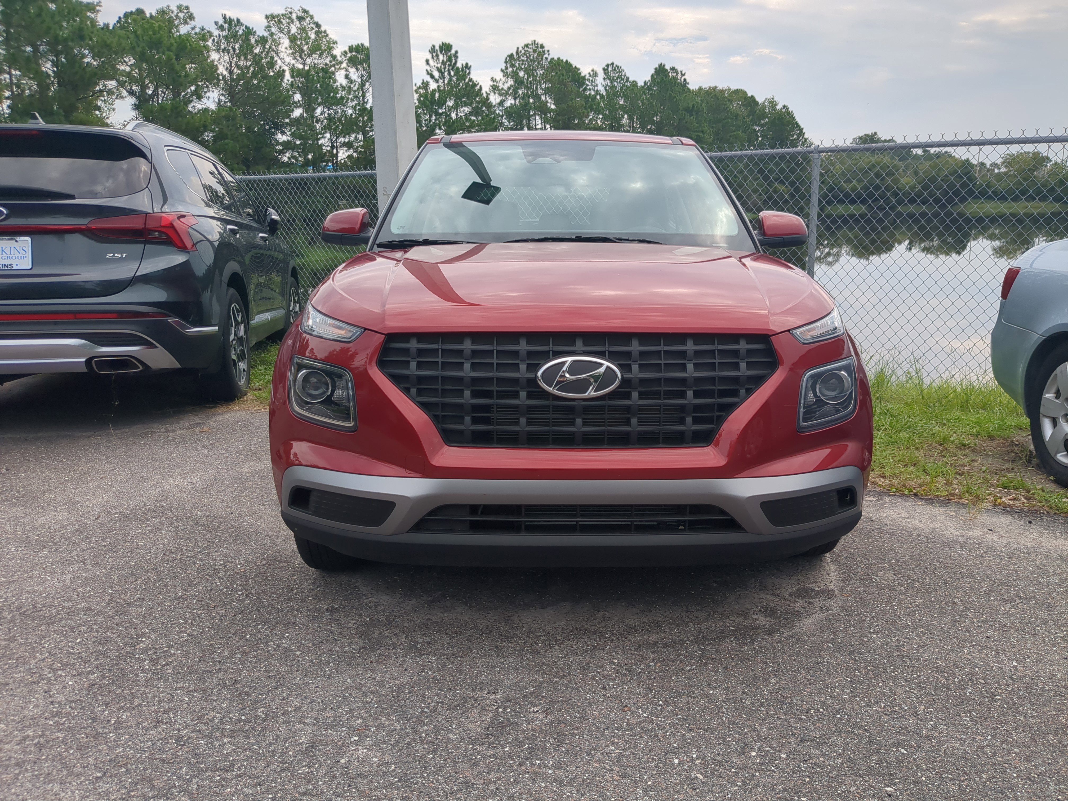 New 2025 Hyundai Venue SE image 2