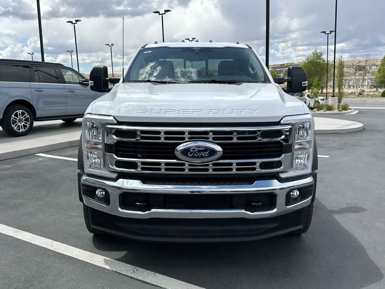New 2026 Ford F550 4x4 SuperCab Super Duty w/ XL Chrome Package image 4