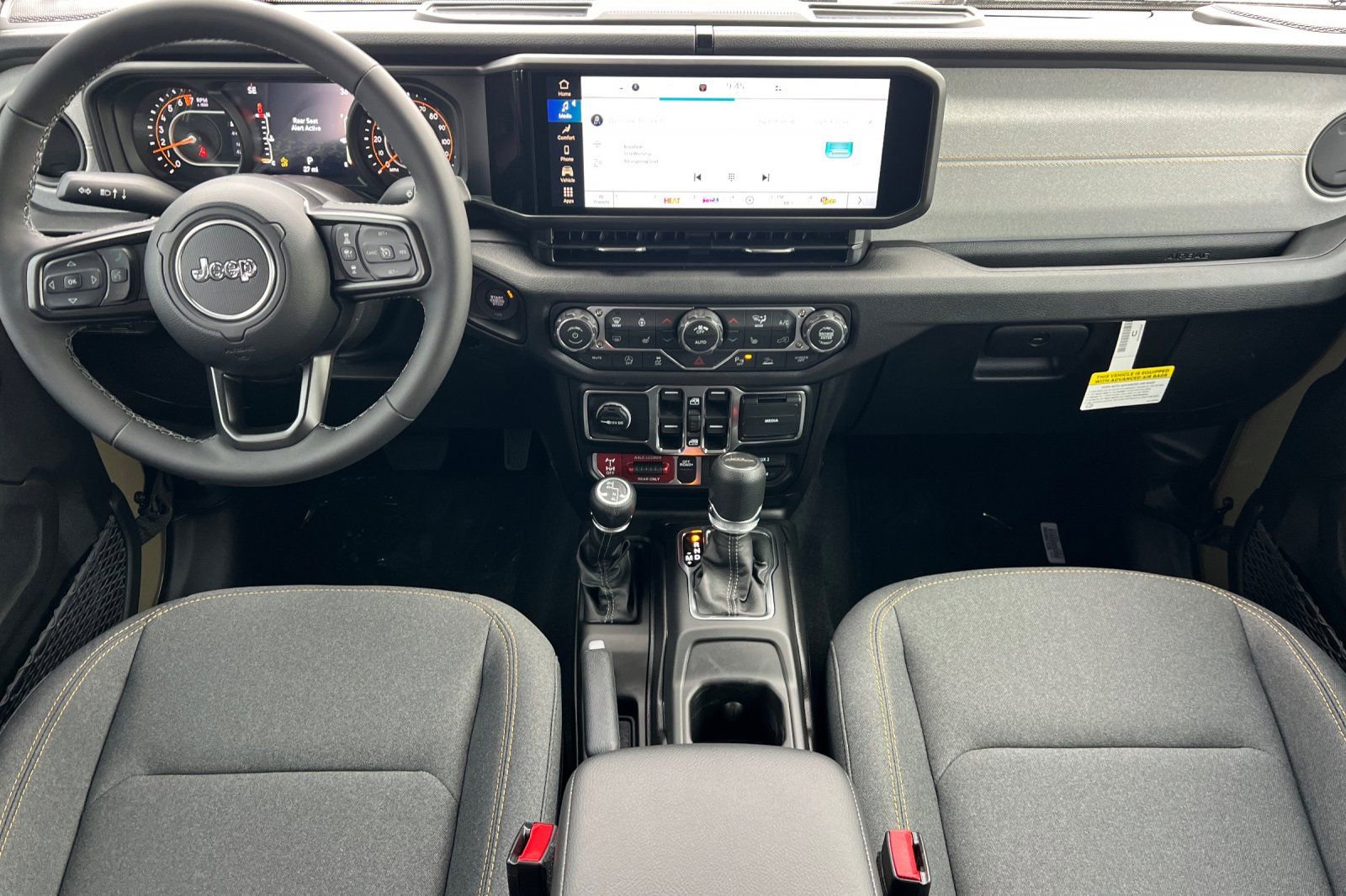 New 2026 Jeep Gladiator Sport AWD/4WD image 9