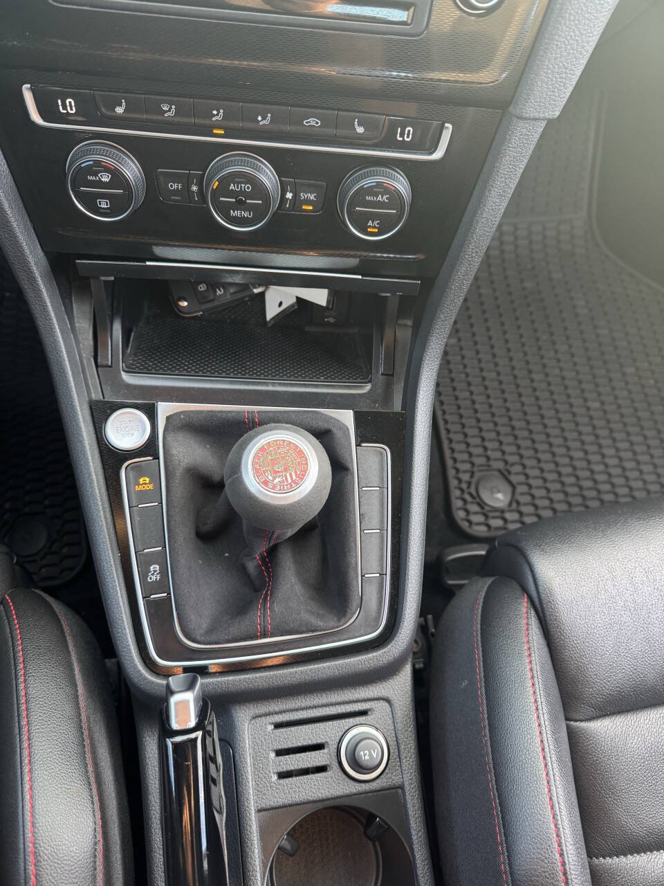 Used 2017 Volkswagen GTI Autobahn FWD image 28