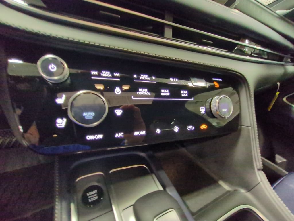 New 2026 INFINITI QX60 Sport w/ Dark Cargo Package AWD/4WD image 18