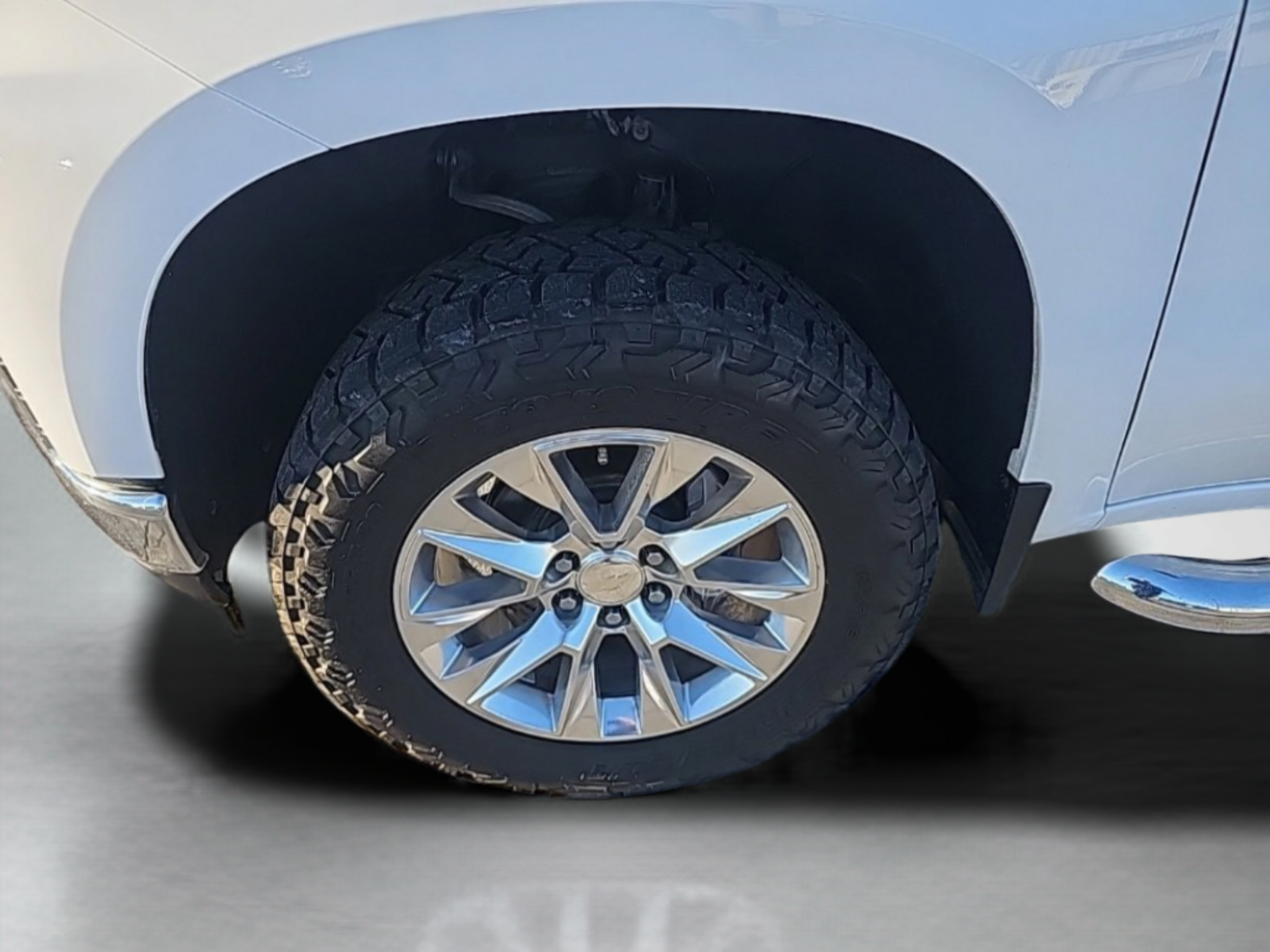 Used 2019 Chevrolet Silverado 1500 LTZ w/ LTZ Premium Package AWD/4WD image 32