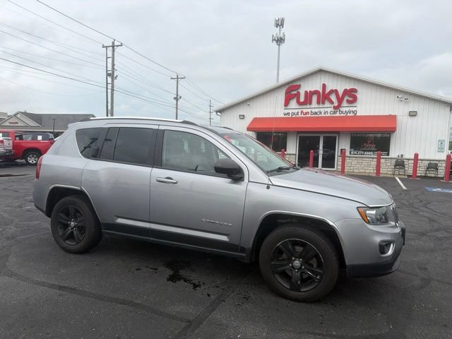Used 2017 Jeep Compass High Altitude AWD/4WD image 1