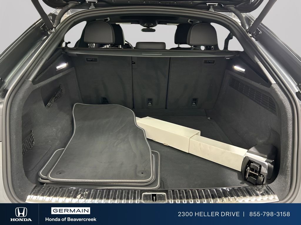 Used 2021 Audi Q8 Premium Plus image 25