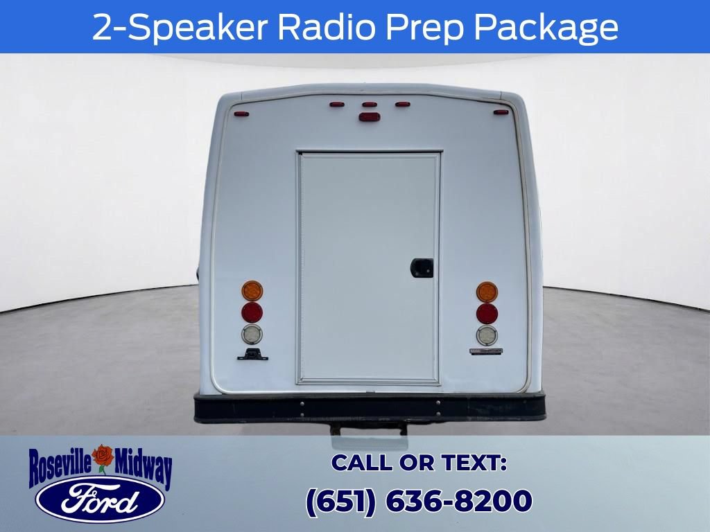 Used 2015 Ford E-450 and Econoline 450 Super Duty w/ Shuttle Bus Prep Package RWD image 7