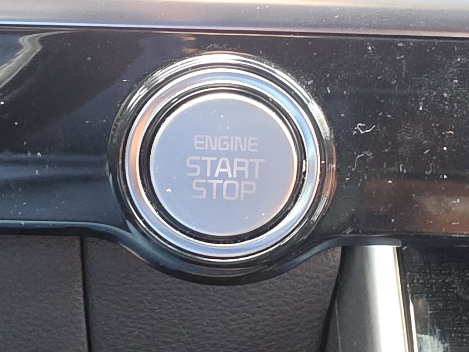 Used 2024 Kia Carnival SX Prestige FWD image 25