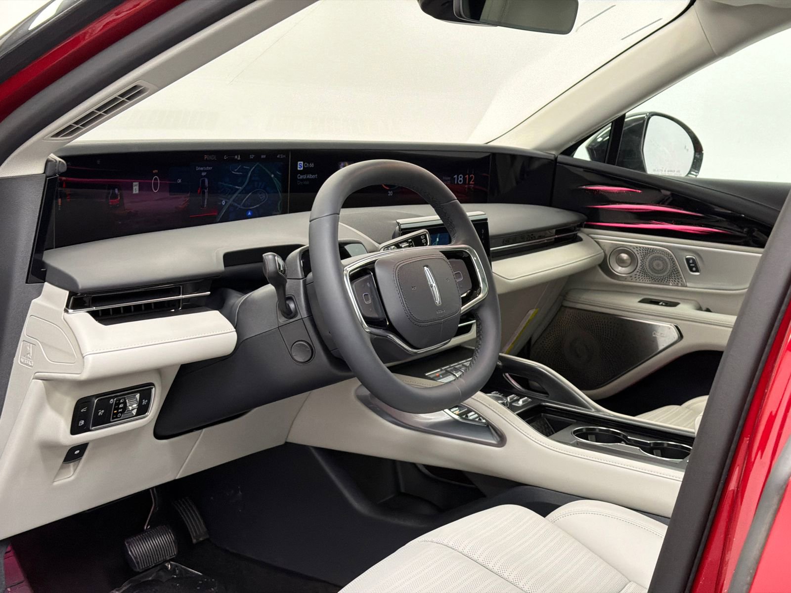 New 2026 Lincoln Nautilus Reserve AWD/4WD image 17