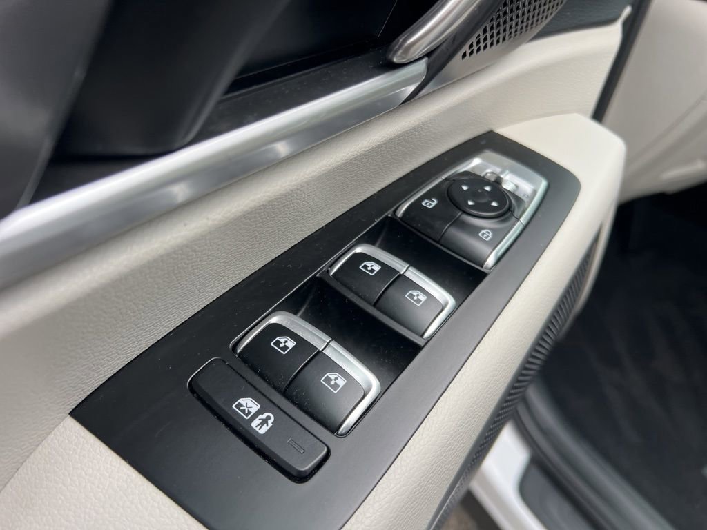 Used 2023 Kia Telluride S FWD image 12