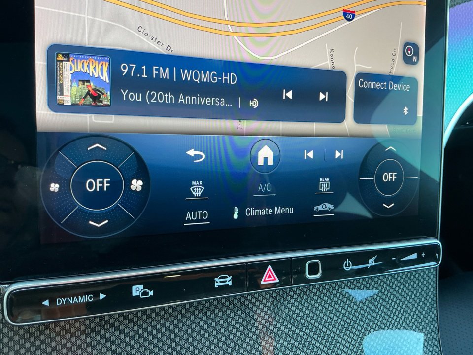 Used 2024 Mercedes-Benz GLC 300 image 22