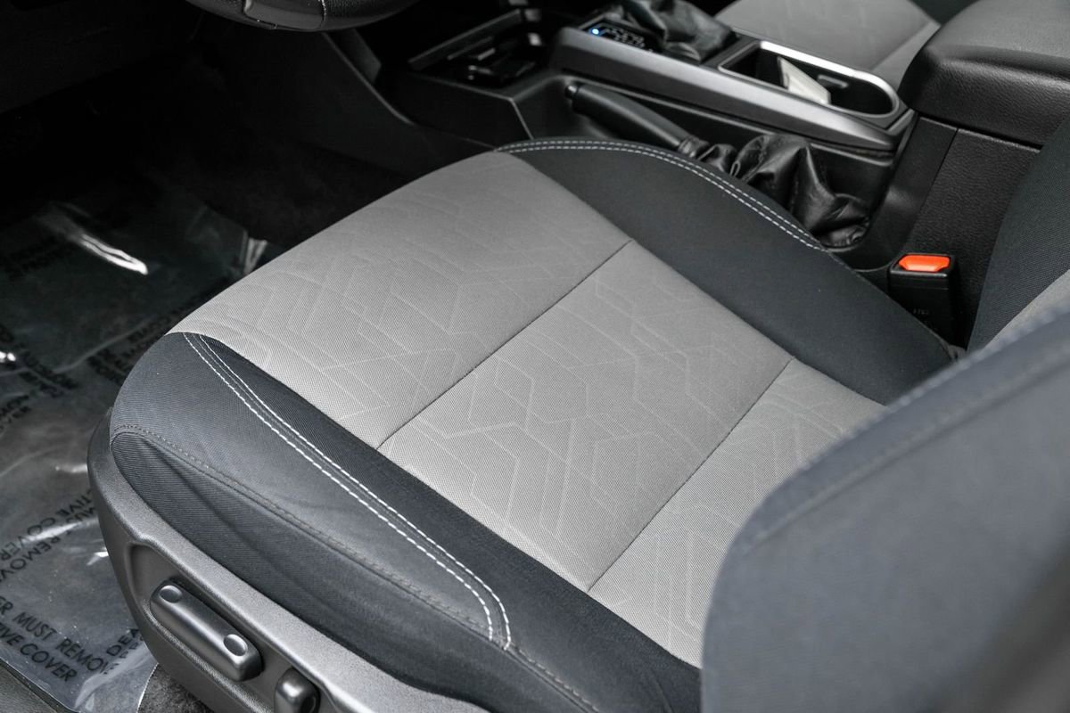 Used 2021 Toyota Tacoma TRD Sport w/ Technology Package image 35