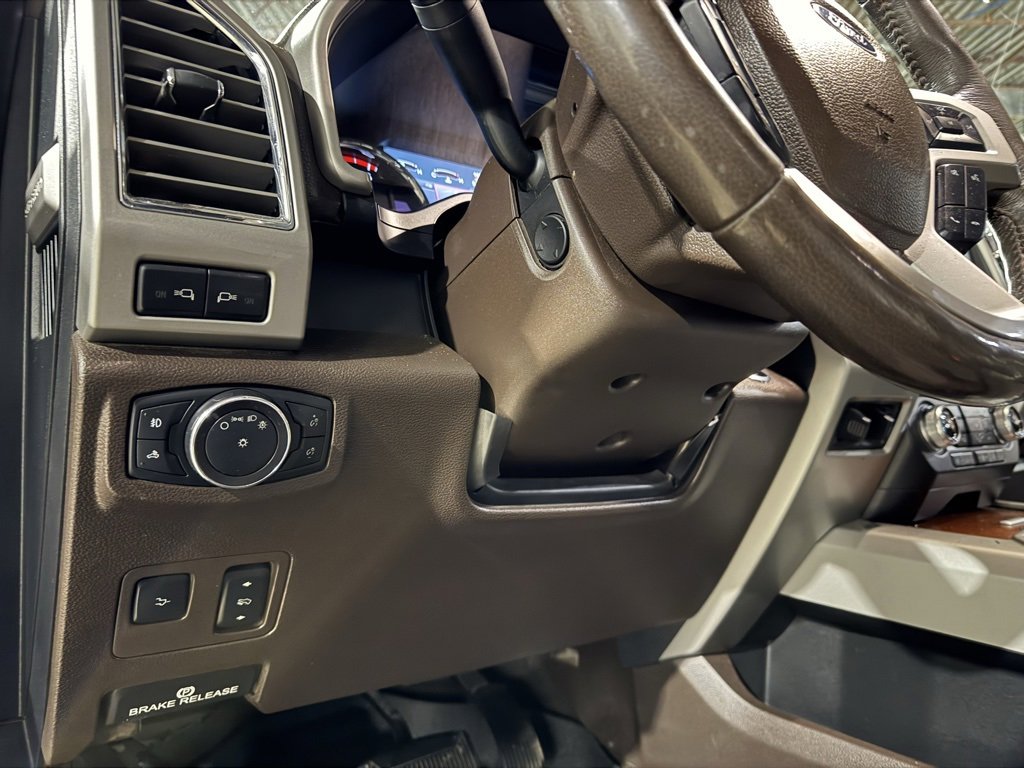 Used 2017 Ford F350 King Ranch w/ King Ranch Ultimate Package image 16
