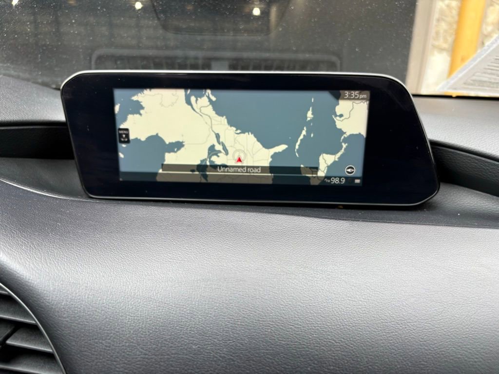 Used 2024 MAZDA MAZDA3 s image 33