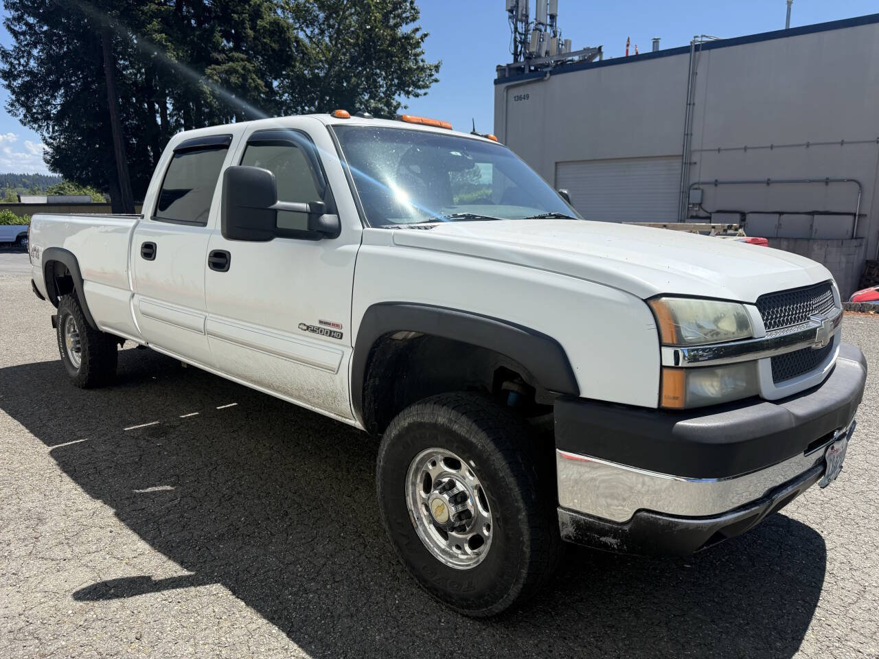Used 2003 Chevrolet Silverado 2500 LT w/ Skid Plate Package AWD/4WD image 7
