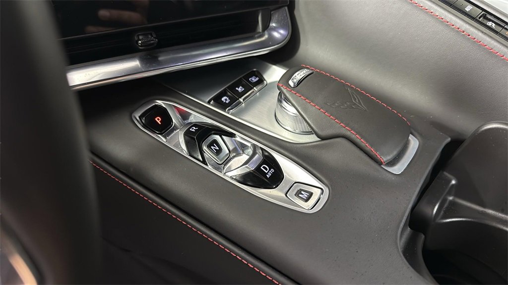 Used 2022 Chevrolet Corvette Stingray Premium Cpe w/ Z51 Performance Package image 22