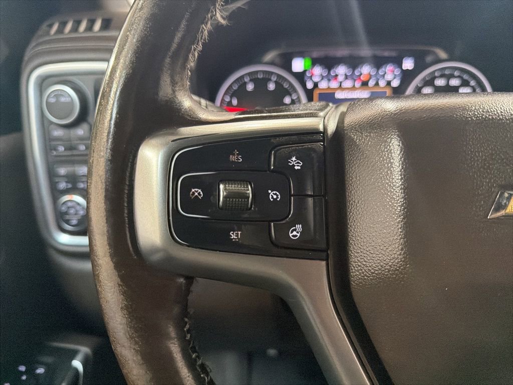 Used 2021 Chevrolet Silverado 2500 LTZ w/ LTZ Premium Package AWD/4WD image 17