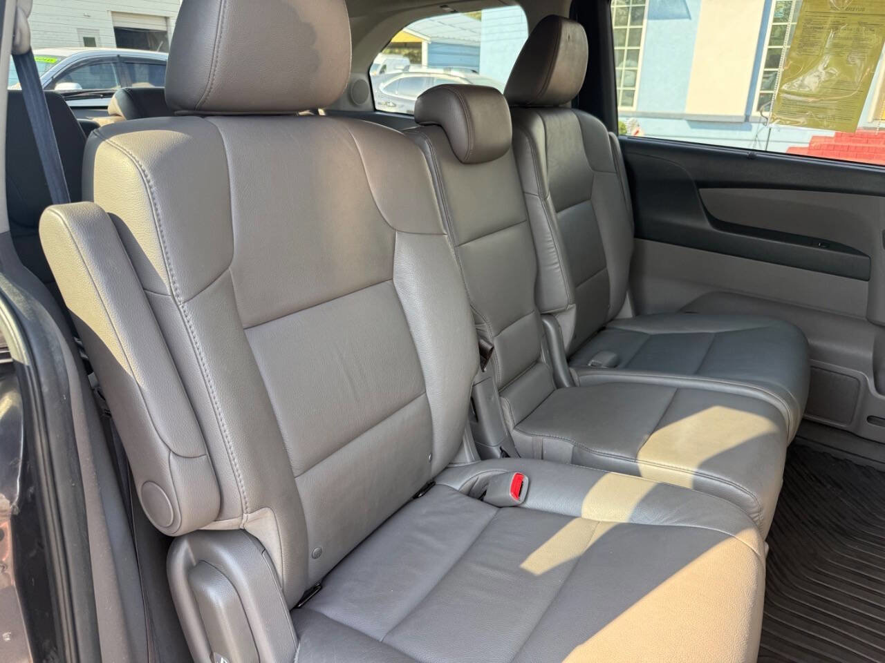 Used 2016 Honda Odyssey Touring Elite image 29