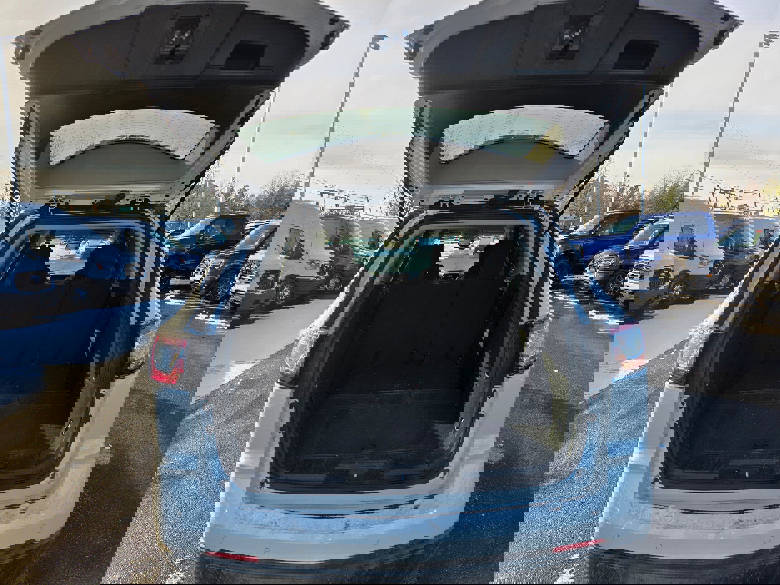 Used 2016 Chevrolet Traverse LT image 7