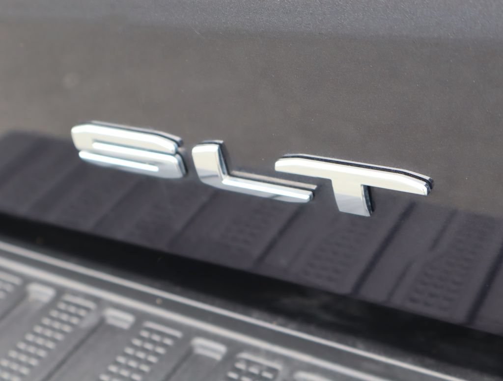 Certified 2025 GMC Sierra 1500 SLT AWD/4WD image 54