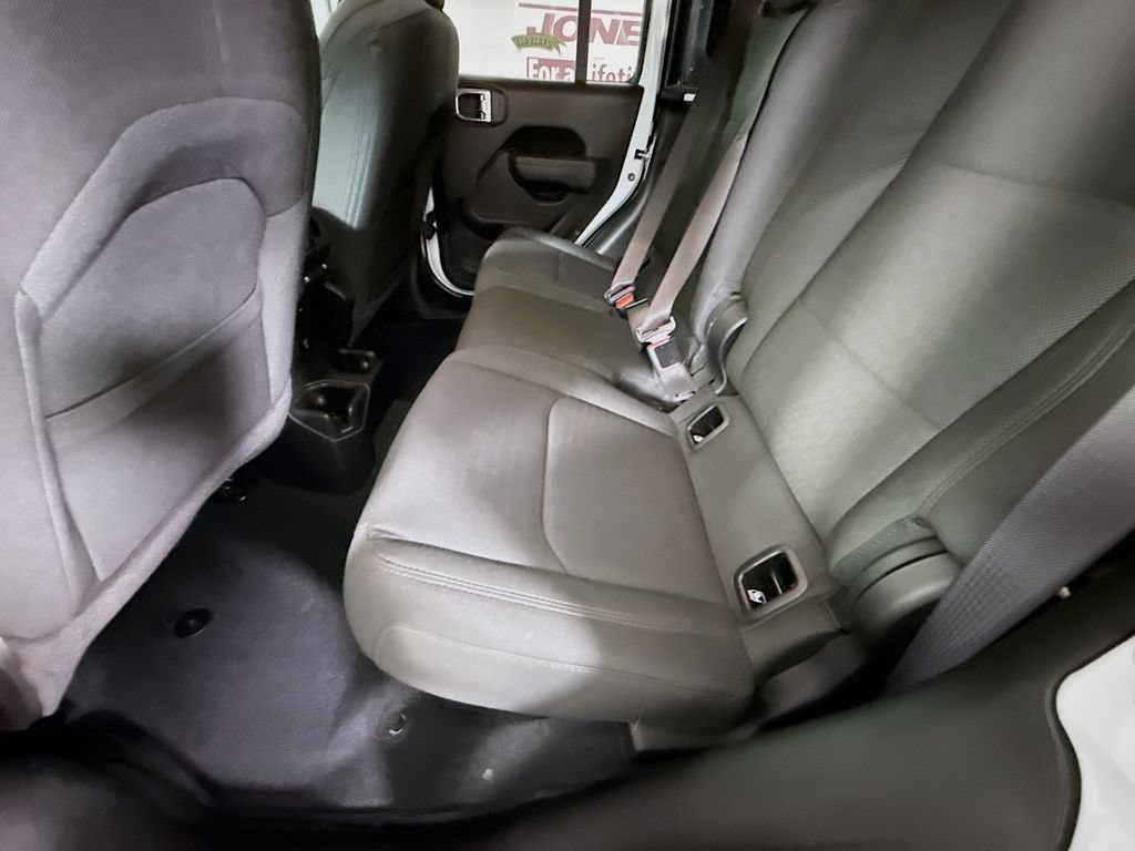 Used 2023 Jeep Gladiator Sport AWD/4WD image 26