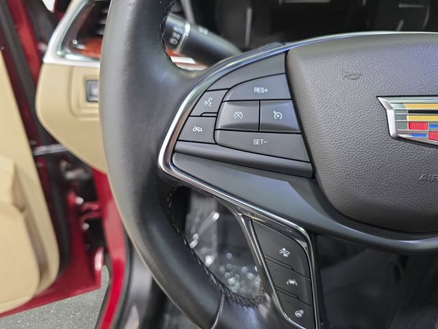 Used 2019 Cadillac XT5 Premium Luxury image 16