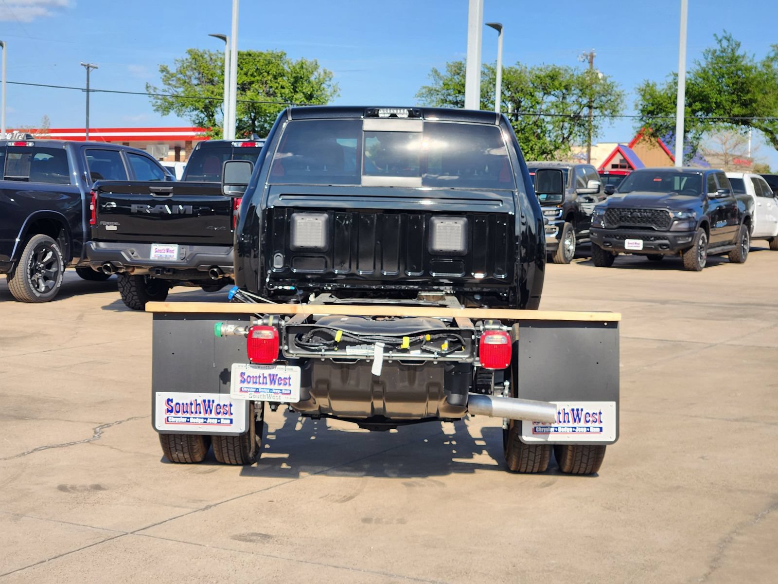 New 2026 RAM 3500 Tradesman AWD/4WD image 8