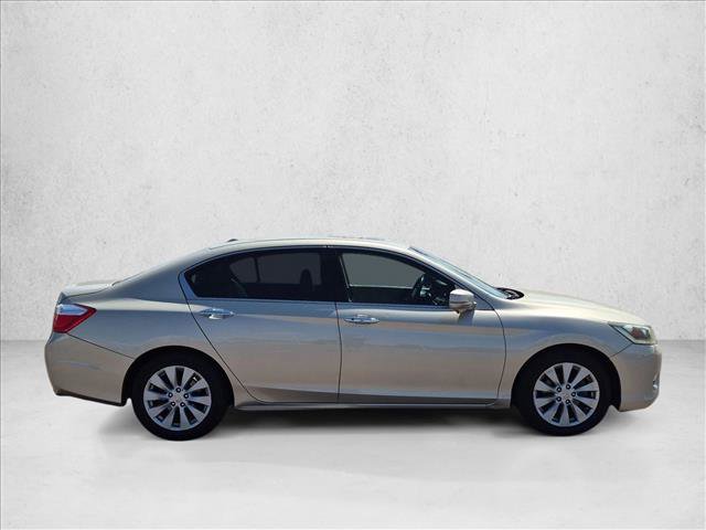 Used 2015 Honda Accord EX-L image 4