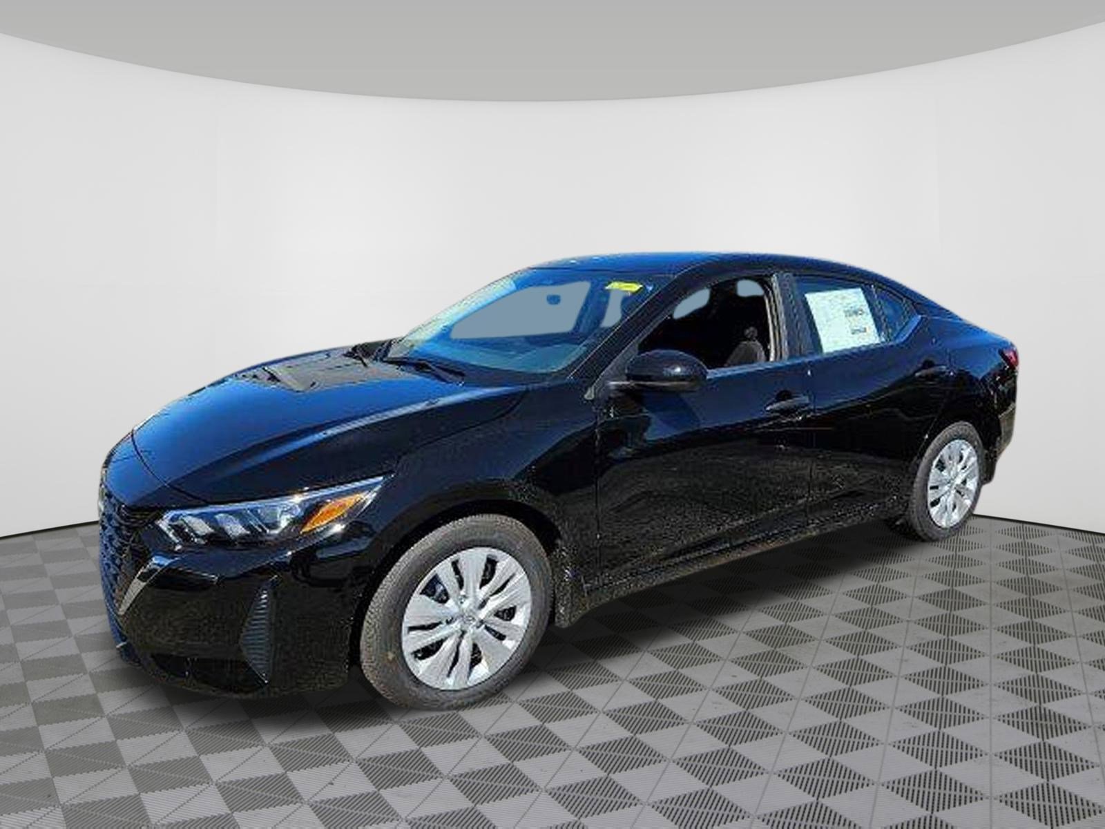 Used 2025 Nissan Sentra S image 7