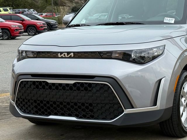 Used 2025 Kia Soul LX image 10