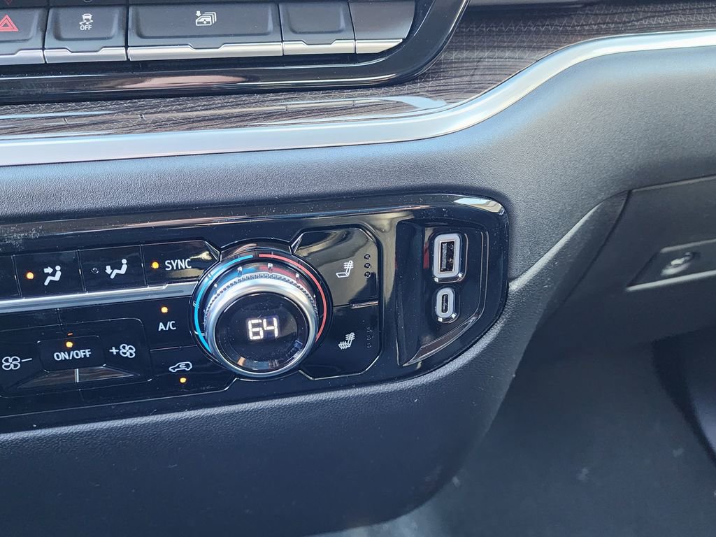 New 2026 GMC Sierra 1500 Elevation image 30