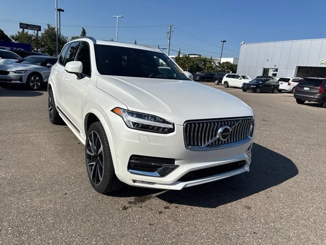 Used 2024 Volvo XC90 B6 Ultimate w/ Protection Package Premier AWD/4WD image 2