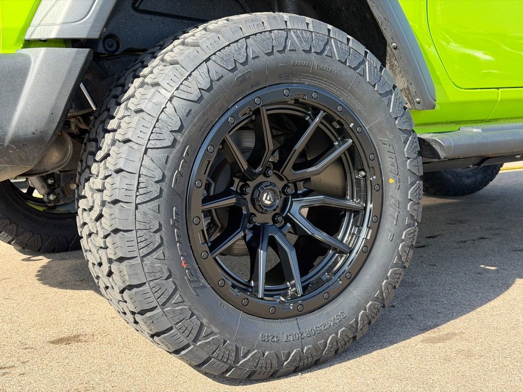 Used 2021 Jeep Wrangler Sport S AWD/4WD image 16