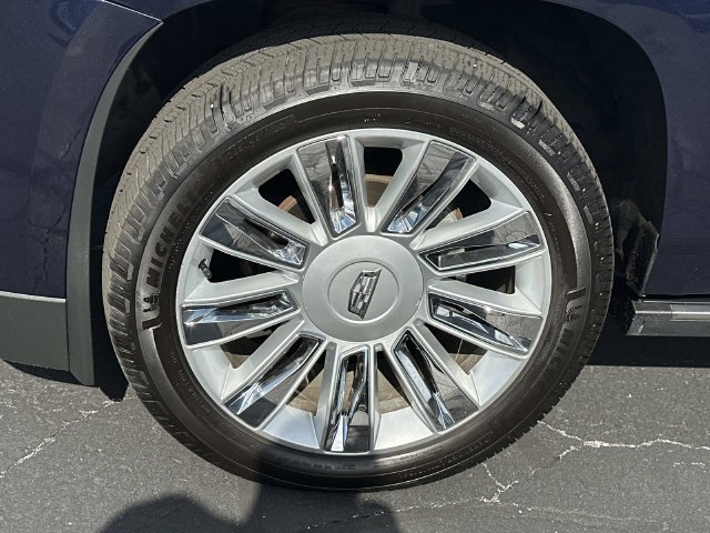 Certified 2019 Cadillac Escalade ESV Platinum AWD/4WD image 33