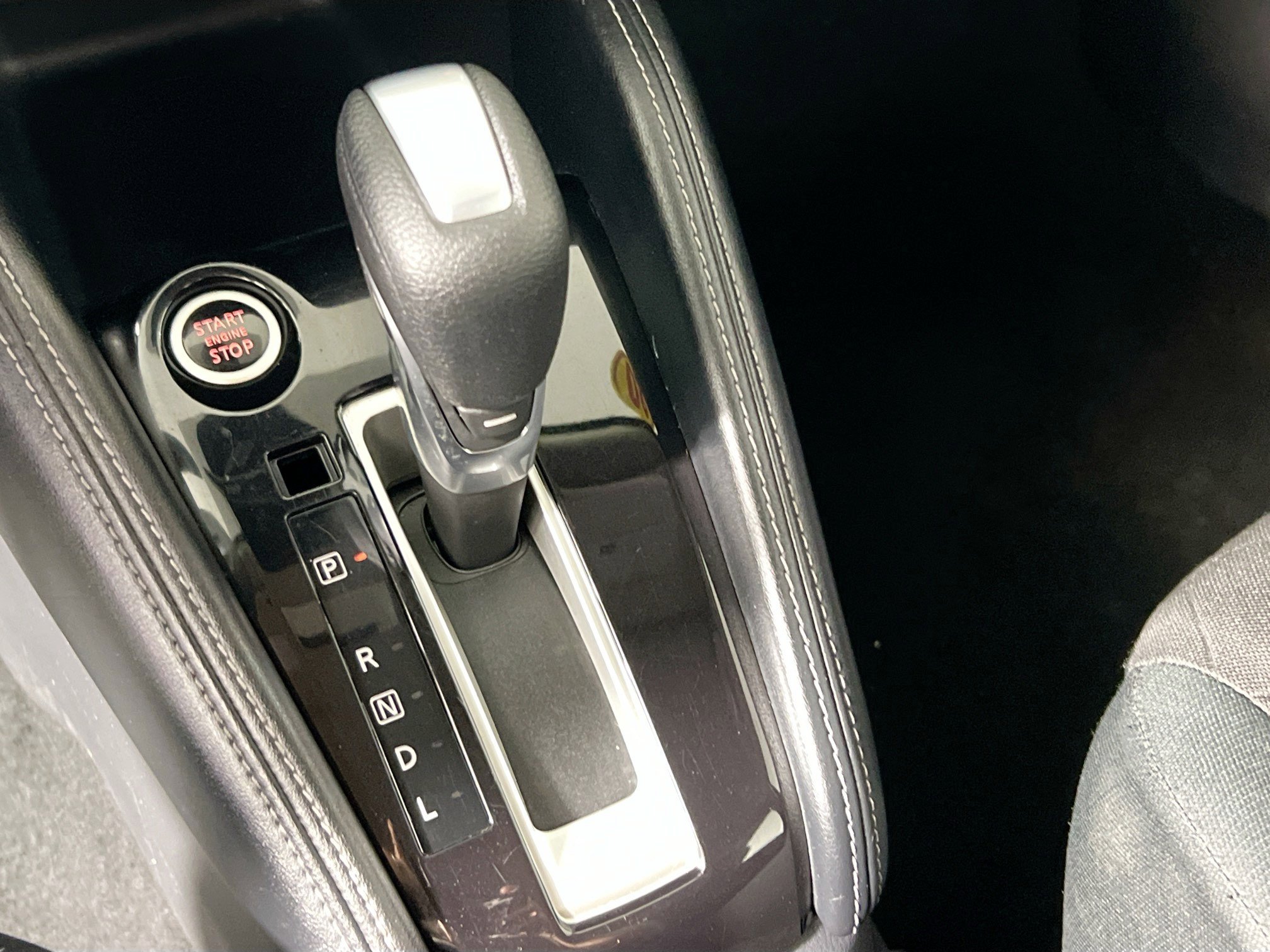 Used 2020 Nissan Kicks SV FWD image 25