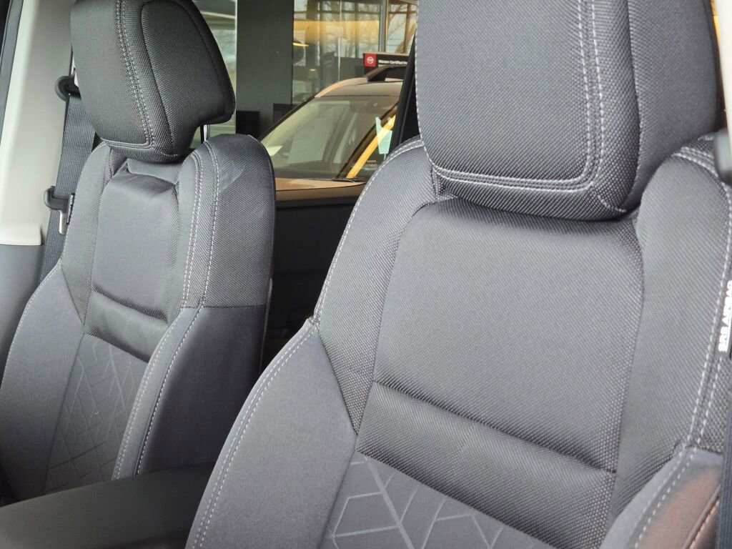 New 2025 Nissan Frontier SV w/ SV Convenience Package image 27