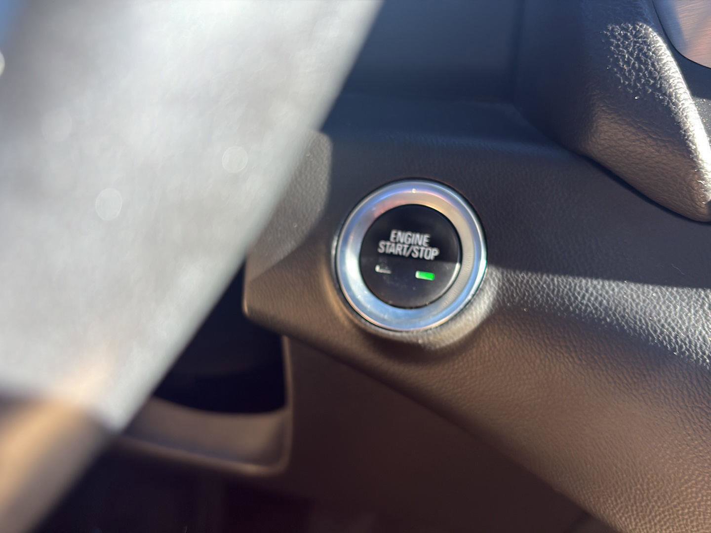 Used 2020 GMC Terrain SLE image 32