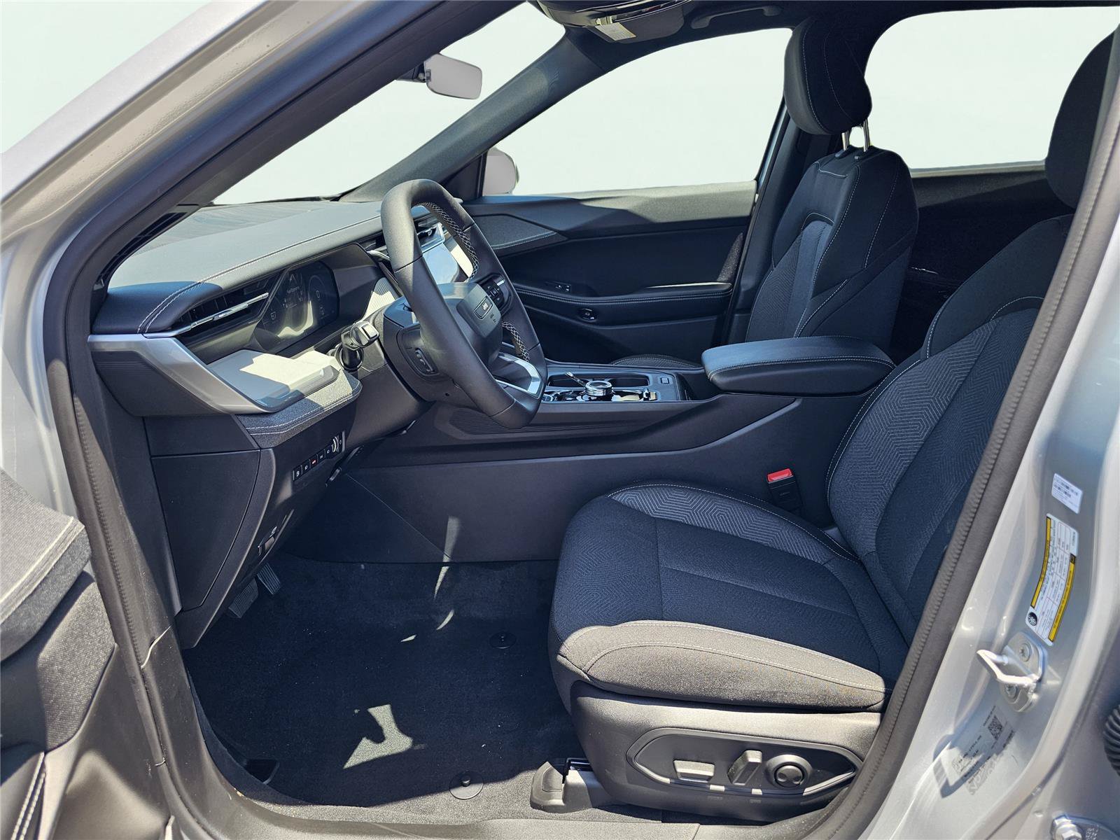 New 2026 Jeep Cherokee Laredo AWD/4WD image 17