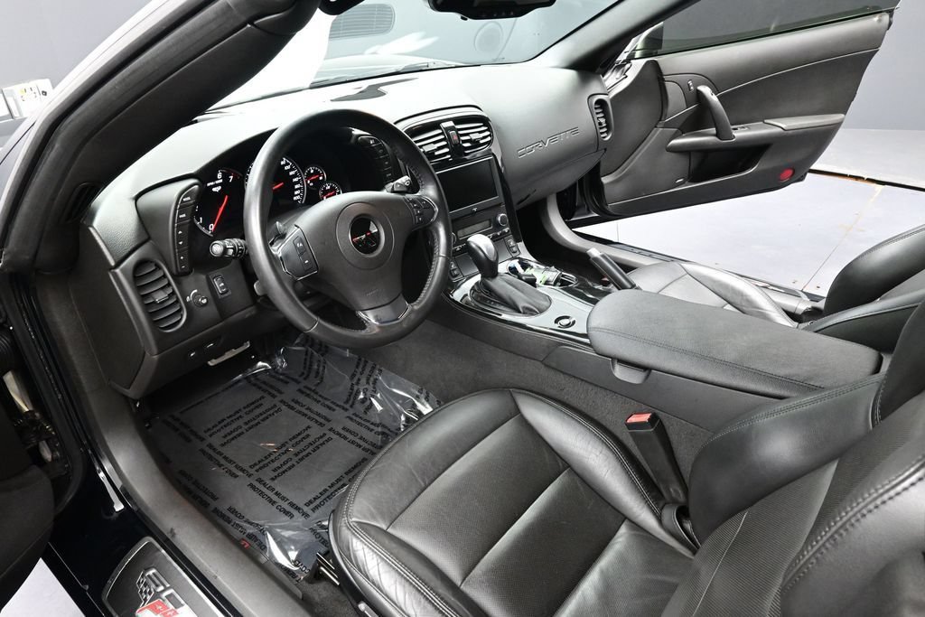 Used 2013 Chevrolet Corvette Grand Sport w/ 3LT Preferred Equipment Group RWD image 15