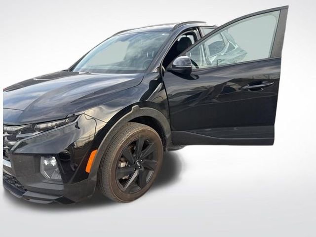 Used 2024 Hyundai Santa Cruz Night image 5