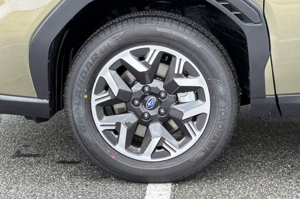 New 2026 Subaru Forester Premium image 32
