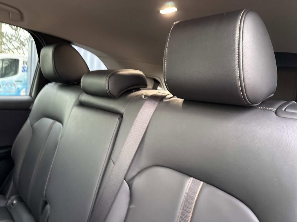 Certified 2025 MAZDA CX-90 3.3 Turbo w/ Select Package image 19