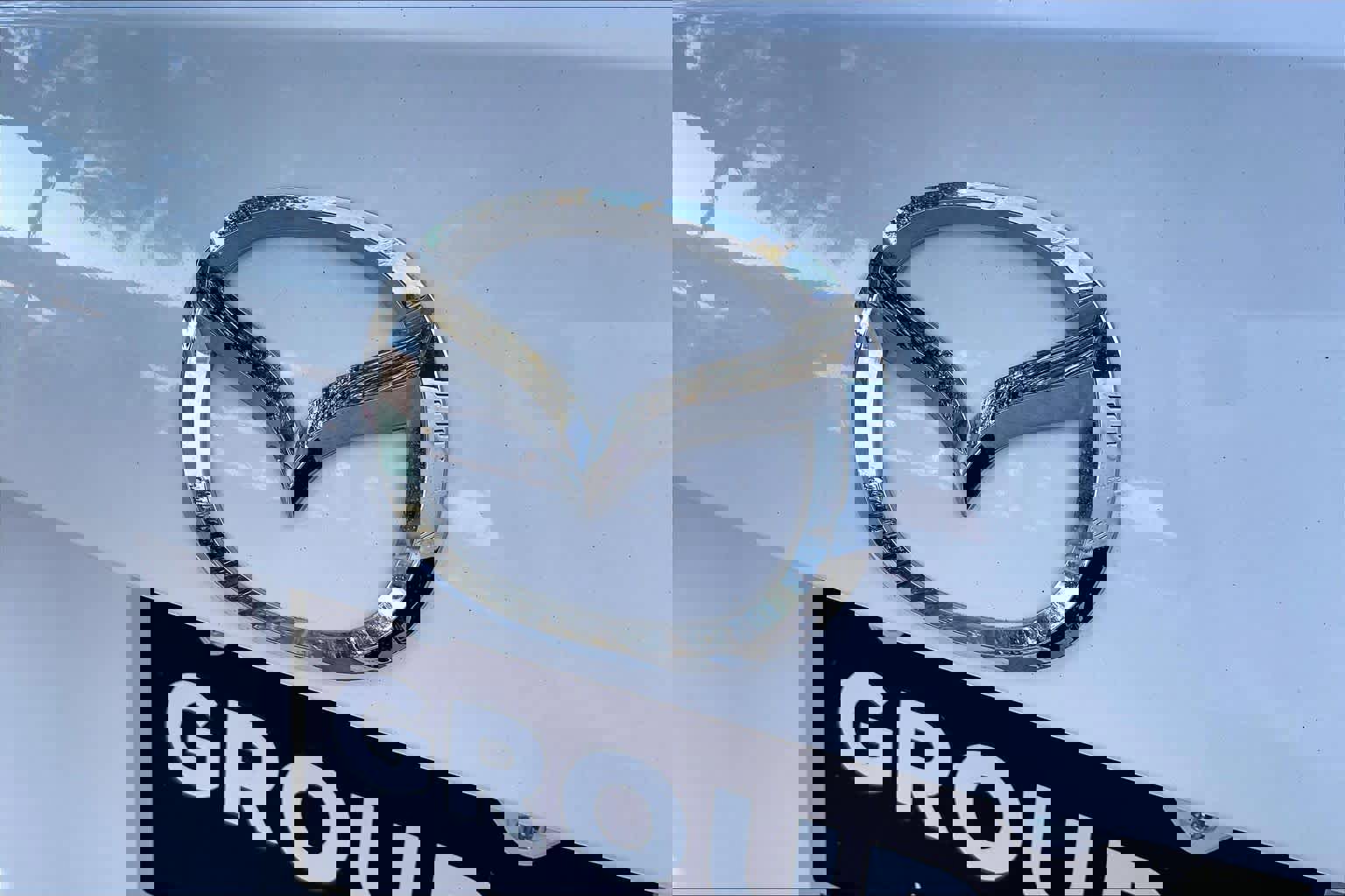 Used 2015 MAZDA MAZDA3 i Sport image 28