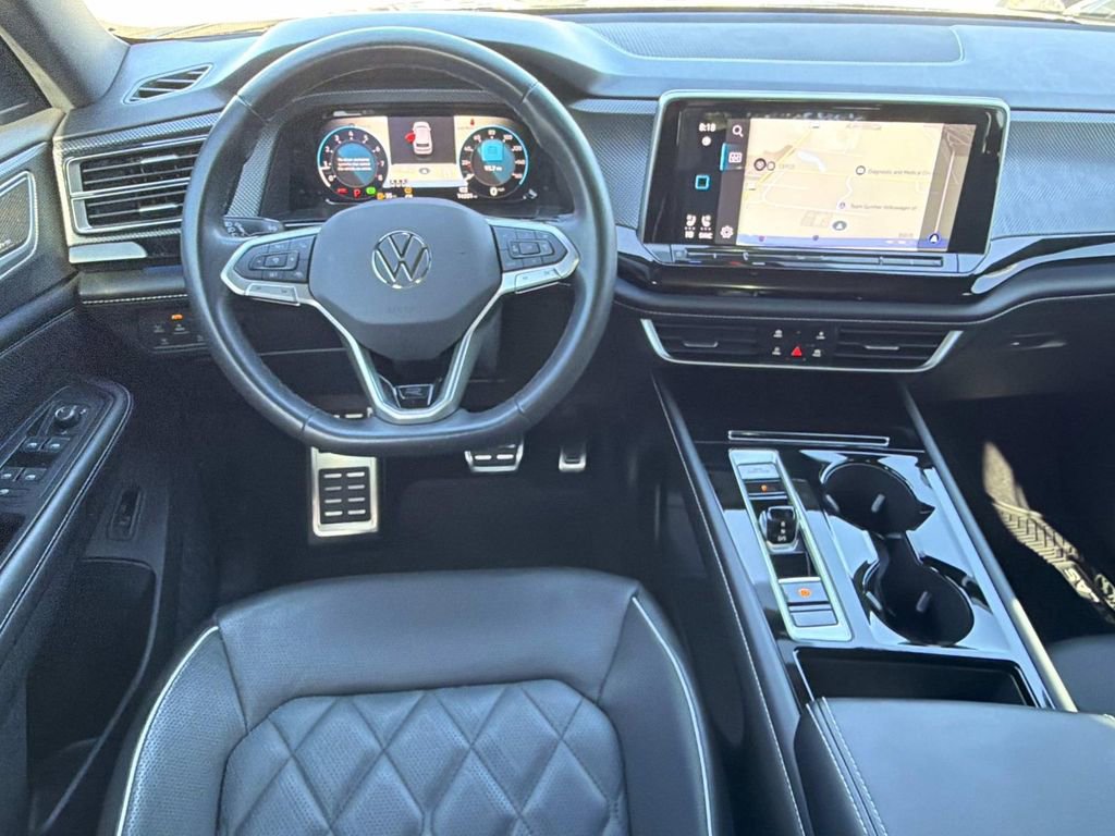 Used 2024 Volkswagen Atlas Cross Sport SEL Premium R-Line image 23