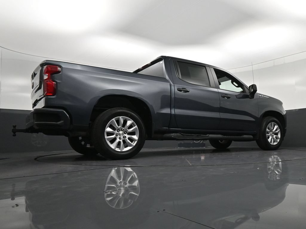 Used 2022 Chevrolet Silverado 1500 Custom w/ Safety Confidence Package RWD image 29