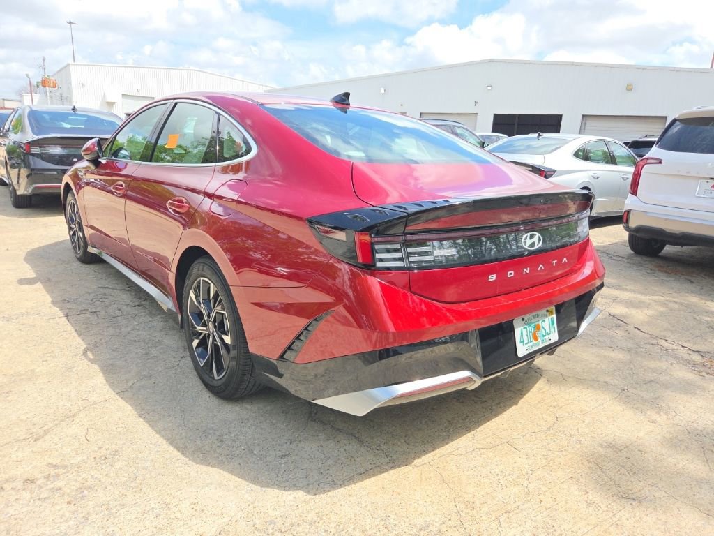 Used 2025 Hyundai Sonata SEL image 9