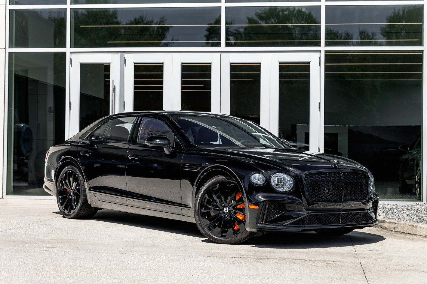 New 2025 Bentley Flying Spur Plug-In Hybrid image 38