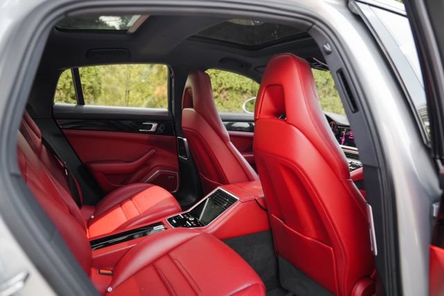Used 2021 Porsche Panamera 4S w/ Premium Package AWD/4WD image 32
